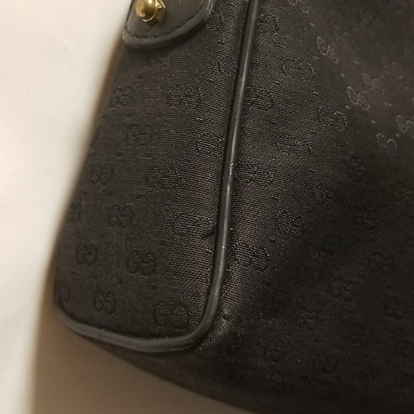 FLASH SALE ... Beautiful vintage Gucci bag - Picture 3 of 11